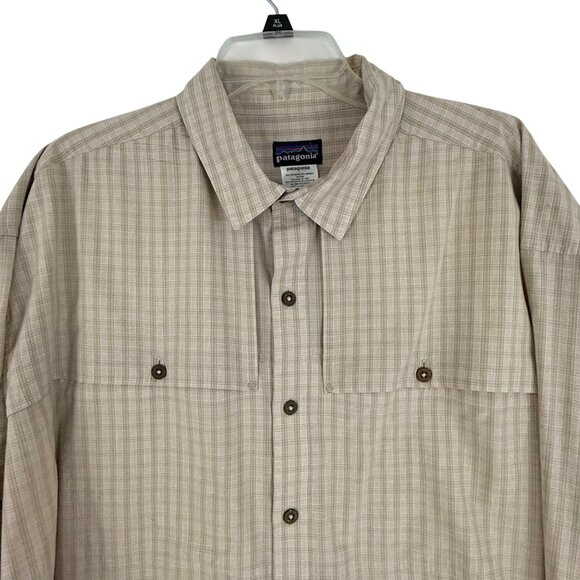 Patagonia Shirt Men's XXL Button-Up‎ Long Sleeve Vented Back Pockets Plaid Beige - Picture 3 of 13